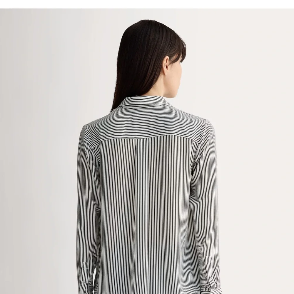 Everlane The Must-Have Shirt in Washable Silk - Black/White - Picture 4 of 6